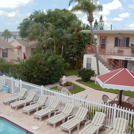 سانت بيتي بيتش Carlton House Motel And Suites المظهر الخارجي الصورة