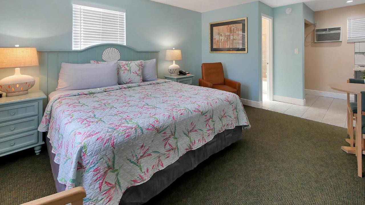 سانت بيتي بيتش Carlton House Motel And Suites المظهر الخارجي الصورة