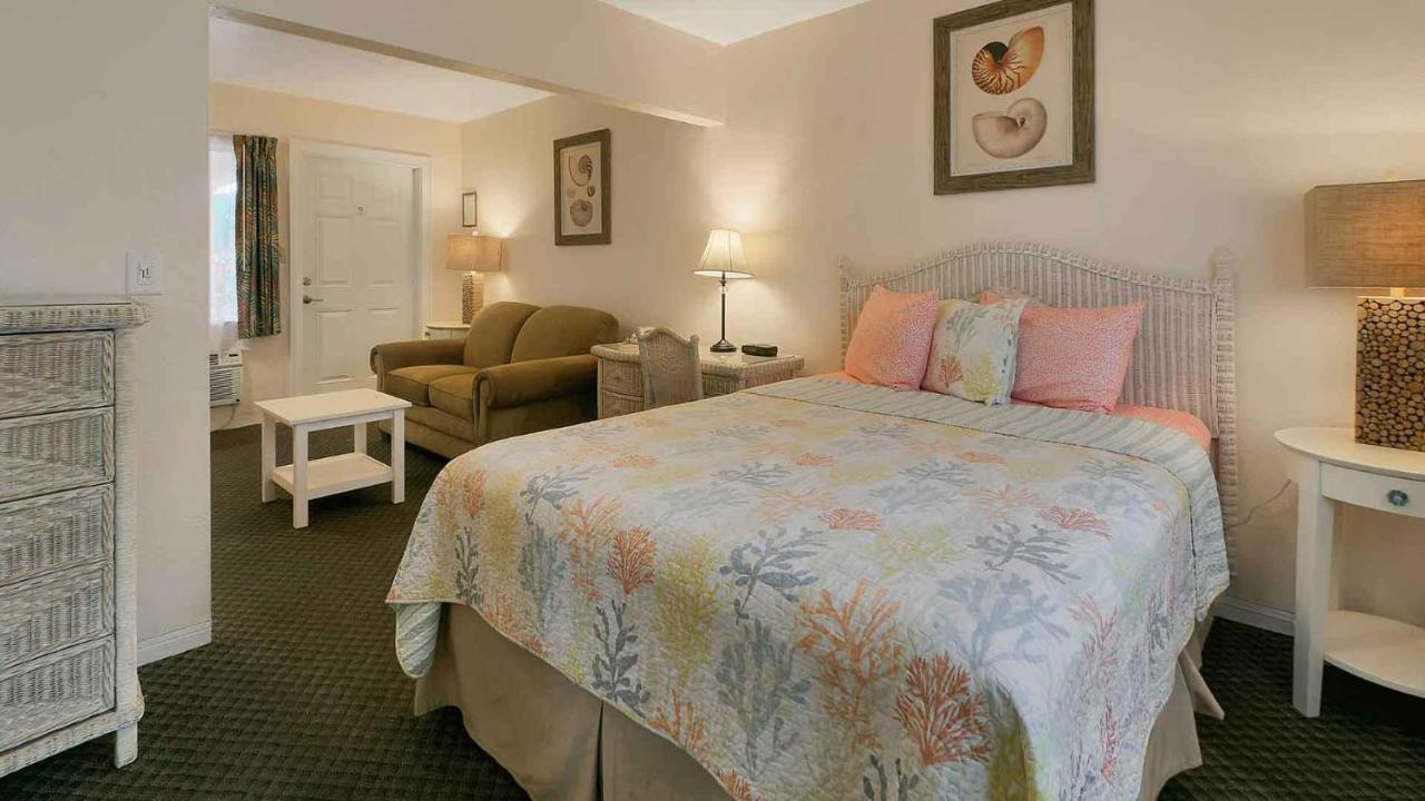 سانت بيتي بيتش Carlton House Motel And Suites المظهر الخارجي الصورة
