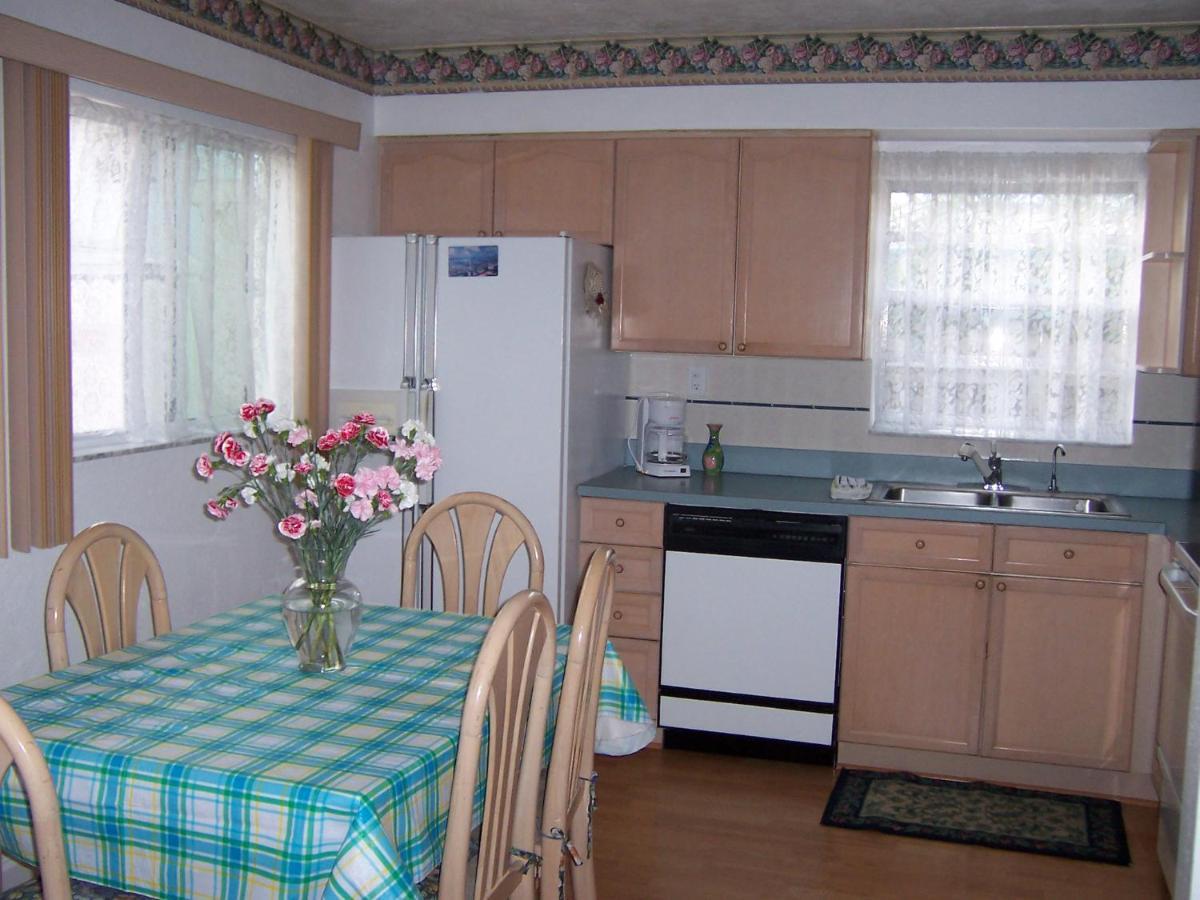 سانت بيتي بيتش Carlton House Motel And Suites المظهر الخارجي الصورة